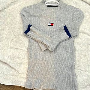 Worn once. Tommy hilfiger long sleeve top